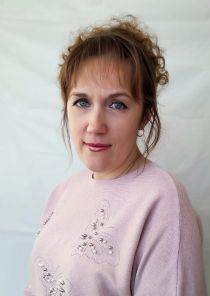 Крылова Юлия Анатольевна.